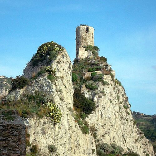 Torre di Pizzofalcone